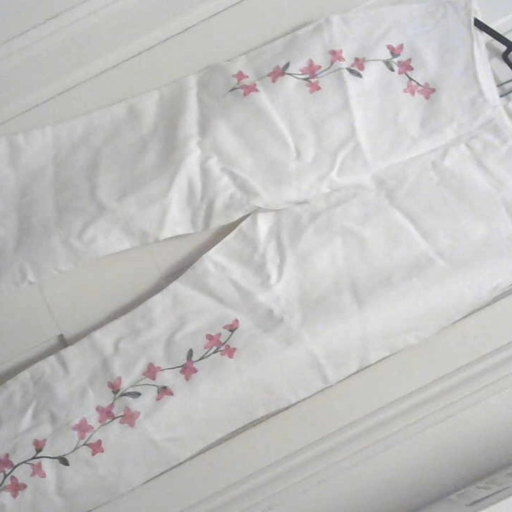 SAINT TROPEZ WEST. WHITE DRESS SLACKS